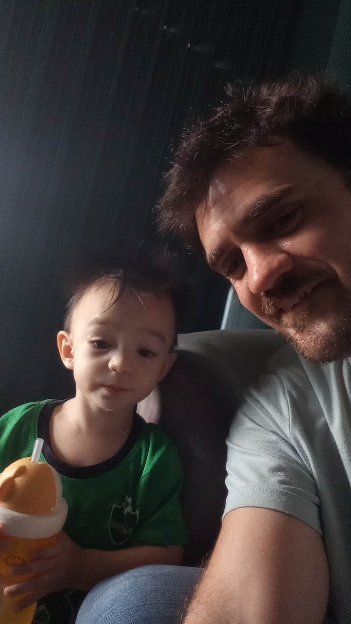 Raffaele 'The Rifle' Fleming with his son George